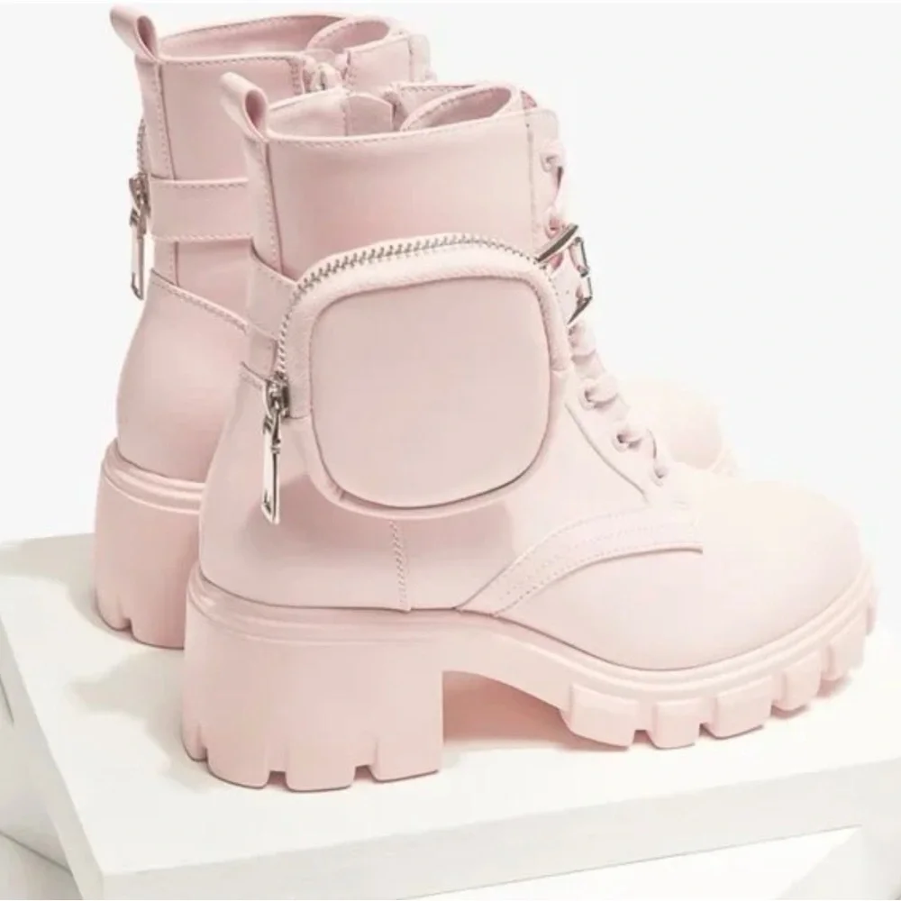 SHOEDAZZLE LADIES BLOCK-HEEL HIKER BOOTIE LUG SOLE DETACH ZIP POCKET FRONT LACES